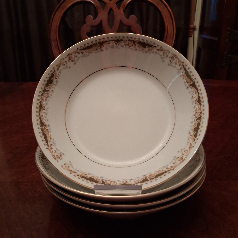 Signature Collection Queen Anne Fine China Soup Salad Bowls Set of 4 Japan 7.5"